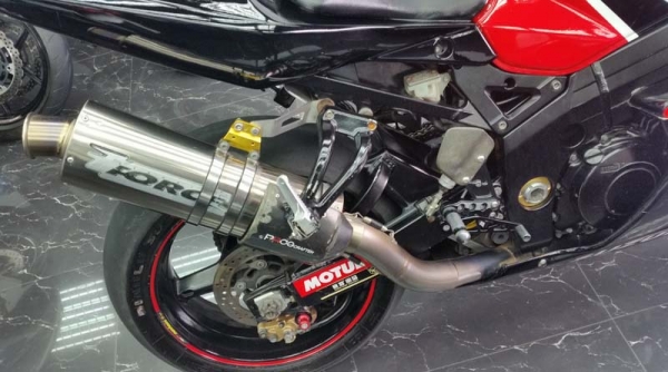 ขาย Suzuki Gsxr 1000cc k4 ทะบียน ราคา 135000 บาท สนใจต่อลองติดต่อ คุณวิทย์ 0814998616 ขาย Suzuki Gsxr 1000cc k4 ทะบียน ราคา 135000 บาท สนใจต่อลองติดต่อ คุณวิทย์ 0814998616