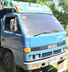 ขายแล้วครับ&hellip;ลูกค้ารับกลับบ้านเรียบร้อยแล้ว~หกล้อดั้ม NPR115แรง ไปแจ้งเกิด เมืองร้อยเอ็ด.เรียบร้อย ครับ