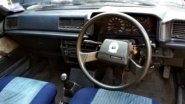 Toyota corona St150 โฉมตู้เย็น ปี86 เครื่อง 1.8 เดิมๆ เกียร์ธรรมดา พวงมาลัยเพาเวอร์ เครื่อง ช่วงล่างดี แอร์เย็นมาก สภาพสมบูรณ์ พร้อมใช้งาน