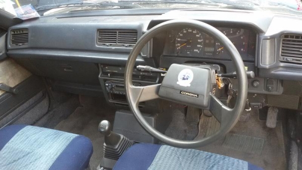 Toyota corona St150 โฉมตู้เย็น ปี86 เครื่อง 1.8 เดิมๆ เกียร์ธรรมดา พวงมาลัยเพาเวอร์ เครื่อง ช่วงล่างดี แอร์เย็นมาก สภาพสมบูรณ์ พร้อมใช้งาน