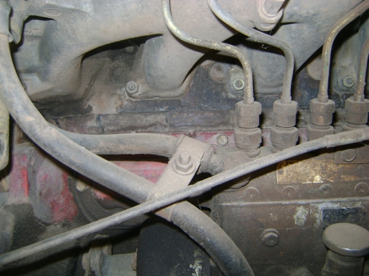 รถเปลี่ยนหัว F17 แชสชีหัวยาว(ทุกอย่างลงเล่มเรียบร้อย) เครื่อง 180แรง เกียร์กลาง  ราคา 380,000 บาท