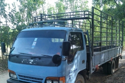 **ขายถูก**หกล้อ อีซูซุ NPR120ฝาขาว แอร์เย็นๆ ยาว5ม.สภาพดีสวยๆพร้อมใช้ ทะเบียนพร้อมโอนได้&hellip;ทุกจังหวัด ราคาเบาๆ