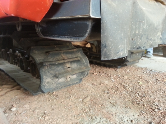 ขายรถเกี่ยว DC 70 เกี่ยวเฉพาะนาปีเท่านั้นครับ