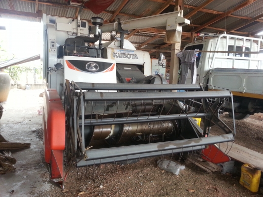 ขายรถเกี่ยว DC 70 เกี่ยวเฉพาะนาปีเท่านั้นครับ