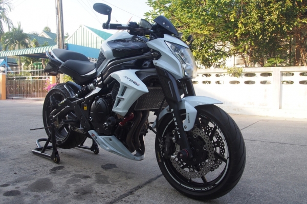 er6n 2012 แต่งล้นสภาพเทพ ด่วนๆ