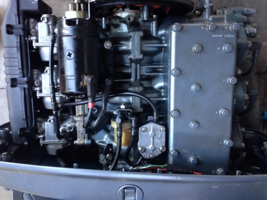 ขายเครื่องยามาฮ่า 90 แรง 2 จังหวะ (เร่งจาน)พร้อมใช้ครับ