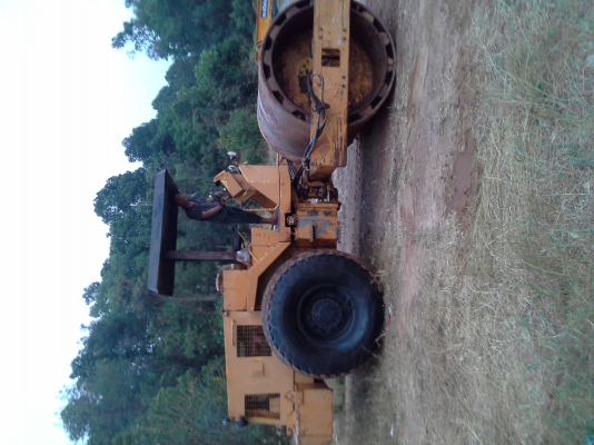 ขายถูกๆ รถบดสั่น SAKAI รุ่น SV 500 TF สองเปลือกสองเพลาสภาพพร้อมใช้