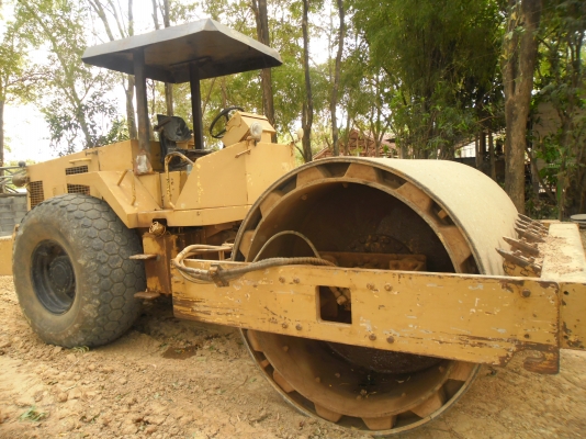 ขายถูกๆ รถบดสั่น SAKAI รุ่น SV 500 TF สองเปลือกสองเพลาสภาพพร้อมใช้