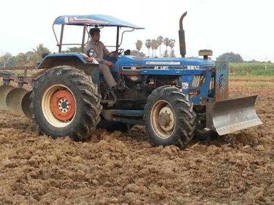 ขายรถไถฟอร์ด 6610 ด่วน