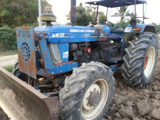 ขายรถไถฟอร์ด 6610 ด่วน