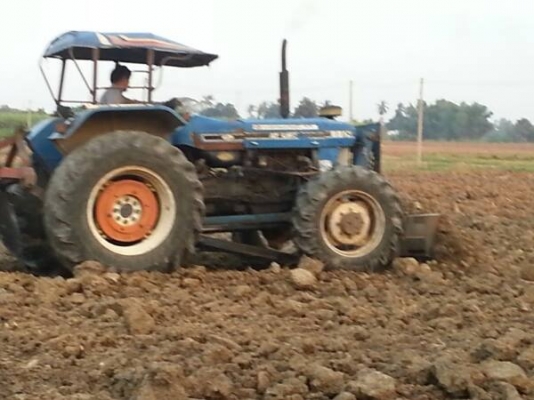 ขายรถไถฟอร์ด 6610 ด่วน