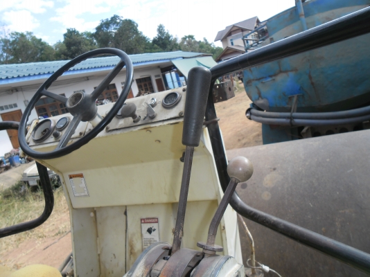 ขายรถบด  INGERSOLLRAND สวยสภาพพร้อมใข้ เอกสารเล่มทะเบียน