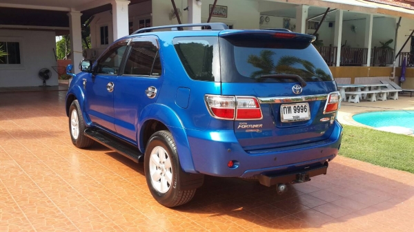 ขาย toyota forturner ปี53