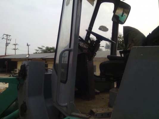 ขายด่วนรถตักนําเข้าKOMATSU-WA-100-1เอวอ่อนมีใบอินวอย