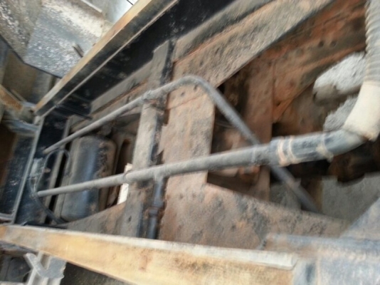 รถอีซูซุ 10 ล้อดั้ม 270 แรงม้า. ปี 41  สนใจติดต่อ  081 - 6079515