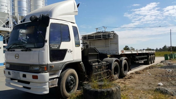 ขายรถหัวลาก 10 ล้อ 2 เพลา พร้อมหางพื้นเรียบ 3 เพลา HINO  FM3M รถสวยพร้อ  มใช้ จัดไฟแนนซ์ได้ รา คา 1180000 ต่อรอง