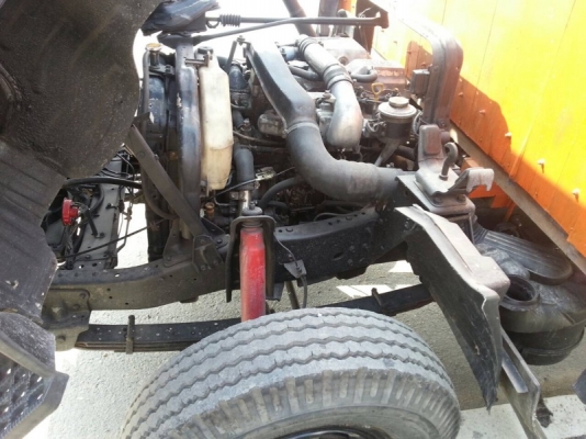 รถ TOYOTA   6 ล้อ  115 แรงม้า. ปี 45   สนใจติดต่อ  081 - 6079515