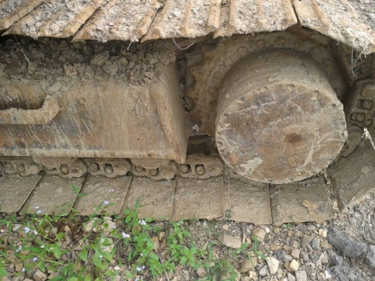 รถแบคโฮ KOBELCO  200 - 3   ( ยูตานิ )   สนใสติดต่อ 081 - 6079515