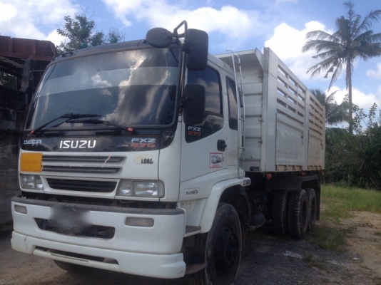 รถอีซูซุ  10  ล้อดั้ม  270  แรงม้า. ปี 50  ( รถวิ่ง 2xx,xxx กว่า กม. )  สนใจติดต่อ  081 - 6079515