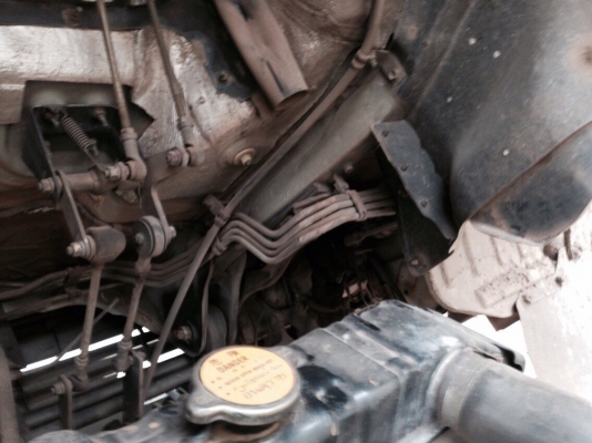 ขายรถ6ล้อFF3H รถห้าง195แรง ตู้แห้ง3บานยาว6.5ช่วงล่างใหญ่