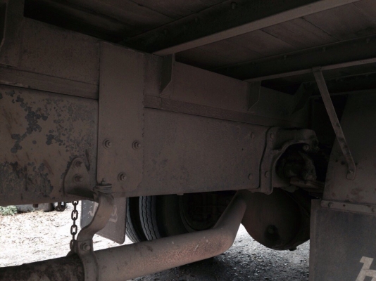 ขายรถ6ล้อFF3H รถห้าง195แรง ตู้แห้ง3บานยาว6.5ช่วงล่างใหญ่