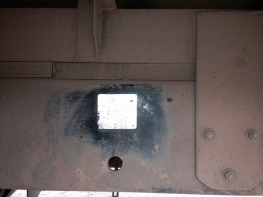 ขายรถ6ล้อFF3H รถห้าง195แรง ตู้แห้ง3บานยาว6.5ช่วงล่างใหญ่