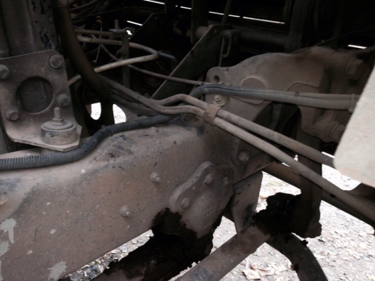 ขายรถ6ล้อFF3H รถห้าง195แรง ตู้แห้ง3บานยาว6.5ช่วงล่างใหญ่