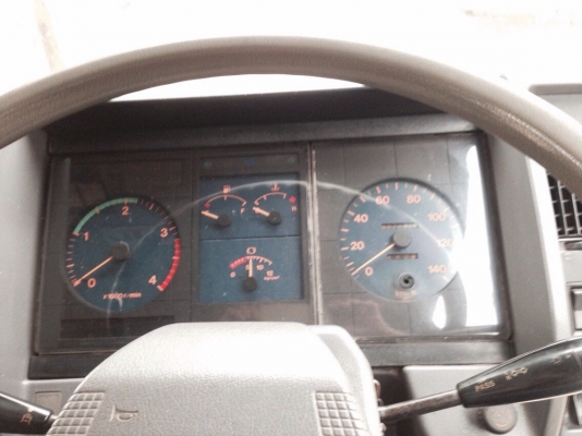 ขายรถ6ล้อFF3H รถห้าง195แรง ตู้แห้ง3บานยาว6.5ช่วงล่างใหญ่