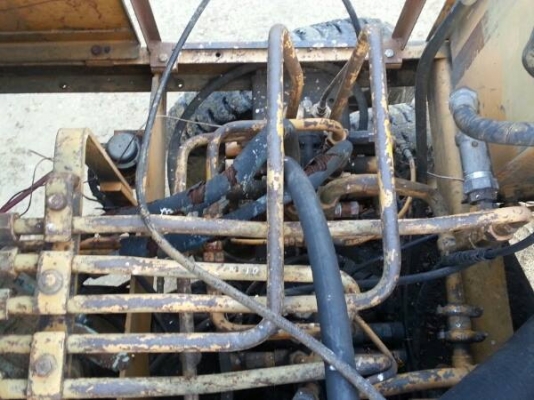 ขายด่วน รถขุด ล้อยาง โกเบ ขายด่วน รถขุด ล้อยาง โกเบ