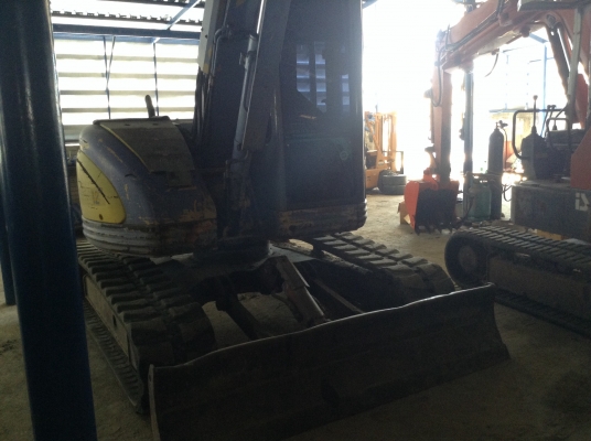 HITACHI75คอนโทลน้ำมัน แทรคยางแอร์เย็น เครื่องBD NISSAN3000ปั้มนิ้ว