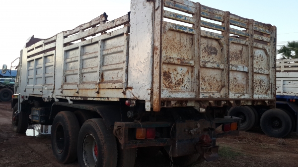 ขายด่วนไอ้หลงโบสองเพลาดั้มซีเรี่ยนFN527MTF4848สภาพเก็บรายละเอียดใหม่สวยกริบโทร0843923995