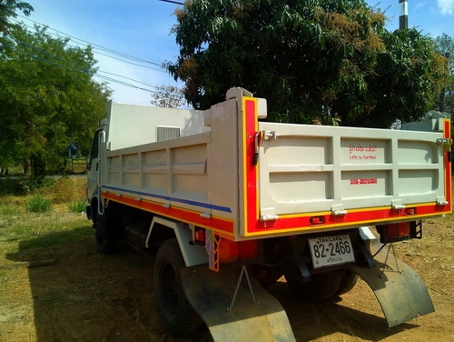 ขายด่วน รถบรรทุก 6 ล้อดั๊มใหม่ ยี่ห้อ HINO 120 แรงม้า