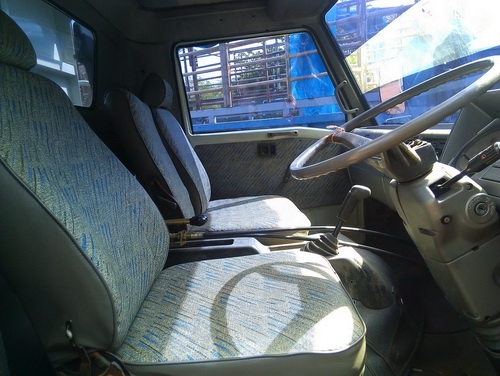 ขายด่วน รถบรรทุก 6 ล้อดั๊มใหม่ ยี่ห้อ HINO 120 แรงม้า