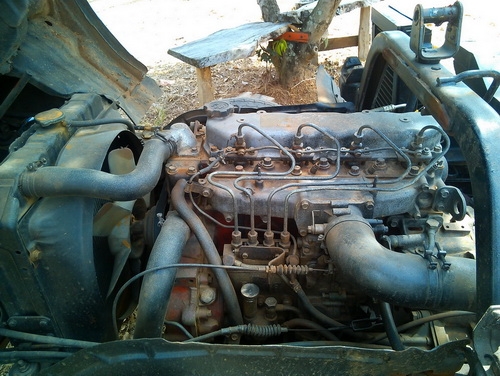 ขายด่วน รถบรรทุก 6 ล้อดั๊มใหม่ ยี่ห้อ HINO 120 แรงม้า