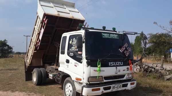 ขายดัมพ์6ล้อ อีซูซุDECA FRR195 ยาง8.25R16 แชชซีสวย พ.เพาเวอร์เบรคทิ๊ฟฟี่ แอร์เย็น 6HE1  กระบะดัมพ์5คิว