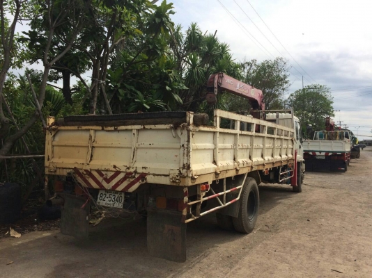 ขายรถ6 ล้อ ISUZU FTR 200แรงม้ายูโร2ติดเครน5ตัน UNIC 500V พร้อมใช้งาน