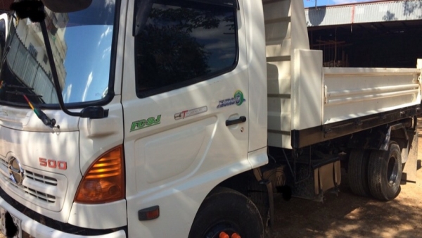 ขายรถหกล้อดั้มฮีโน่เมก้า 145แรงม้าปี52 สภาพพร้อมใช้งานขาย980000