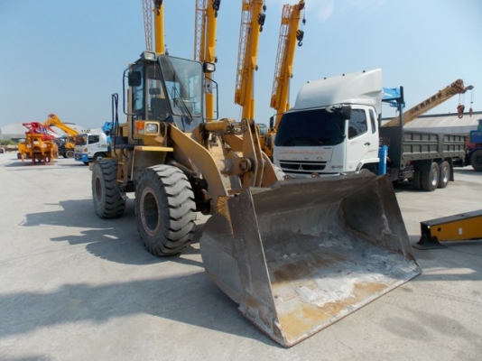 ขายรถตัก komatsu wa200-1 นำเข้ามือ 2 จากญี่ปุ่น