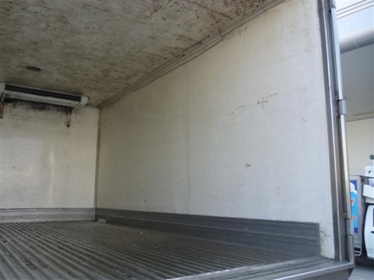 ขายตู้้ห้องเย็น 6 ล้อ ยาว 5.30 เมตร