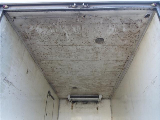 ขายตู้้ห้องเย็น 6 ล้อ ยาว 5.30 เมตร