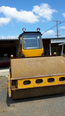 ขายรถบด DYNAPAC CA30 เอกสารเล่มทะเบียน มีเก่ง 2เพลาสั่นสะเทือน