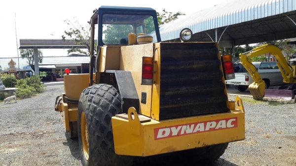 ขายรถบด DYNAPAC CA30 เอกสารเล่มทะเบียน มีเก่ง 2เพลาสั่นสะเทือน