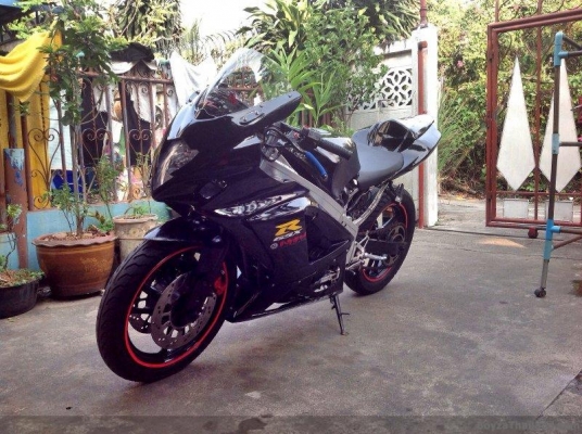 ขายSuzuki Gsx400 cc มีอินวอย ครบ ราคานี้งดต่อรอง