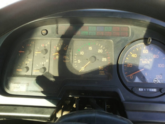 ขาย ISUZU GIGA 12 ล้อ 340 แรงม้า ขาย ISUZU GIGA 12 ล้อ 340 แรงม้า