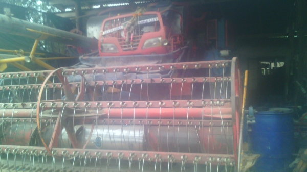 ขายรถเกี่ยวข้าวพร้อมเทรนเลอร์