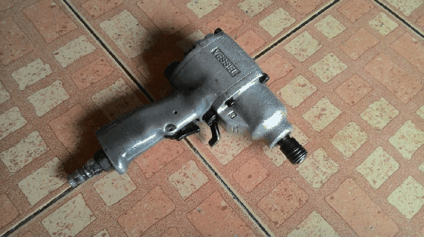 ขายไขควงลม VESSEL Made in japan.