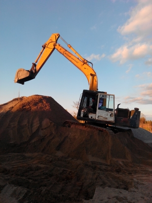 ขายแบคโฮครับ PC150-3 ขอบคุณ ก.รุ่งเจริญค้าของเก่า อ.ยางตลาด กาฬสินธุ์