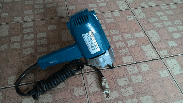 ขายเครื่องขัดสี Makita 9218BL