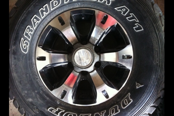 ข า ย แ ล้ ว ข อ บ คุ ณ ผู้ ซื้ อ แ ล ะ TRUCK2 HAND ข า ย แ ล้ ว ข อ บ คุ ณ ผู้ ซื้ อ แ ล ะ TRUCK2 HAND