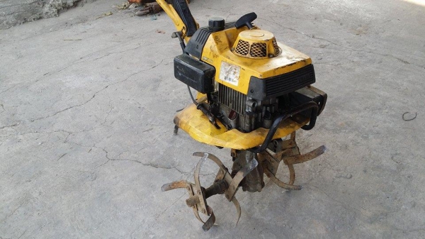 รถพรวนดิน KUBOTA เก่าญี่ปุ่น ขนาด 2.5 แรง เครื่องยนต์ติดง่าย สภาพสวย พร้อมใช้งาน รถพรวนดิน KUBOTA เก่าญี่ปุ่น ขนาด 2.5 แรง เครื่องยนต์ติดง่าย สภาพสวย พร้อมใช้งาน